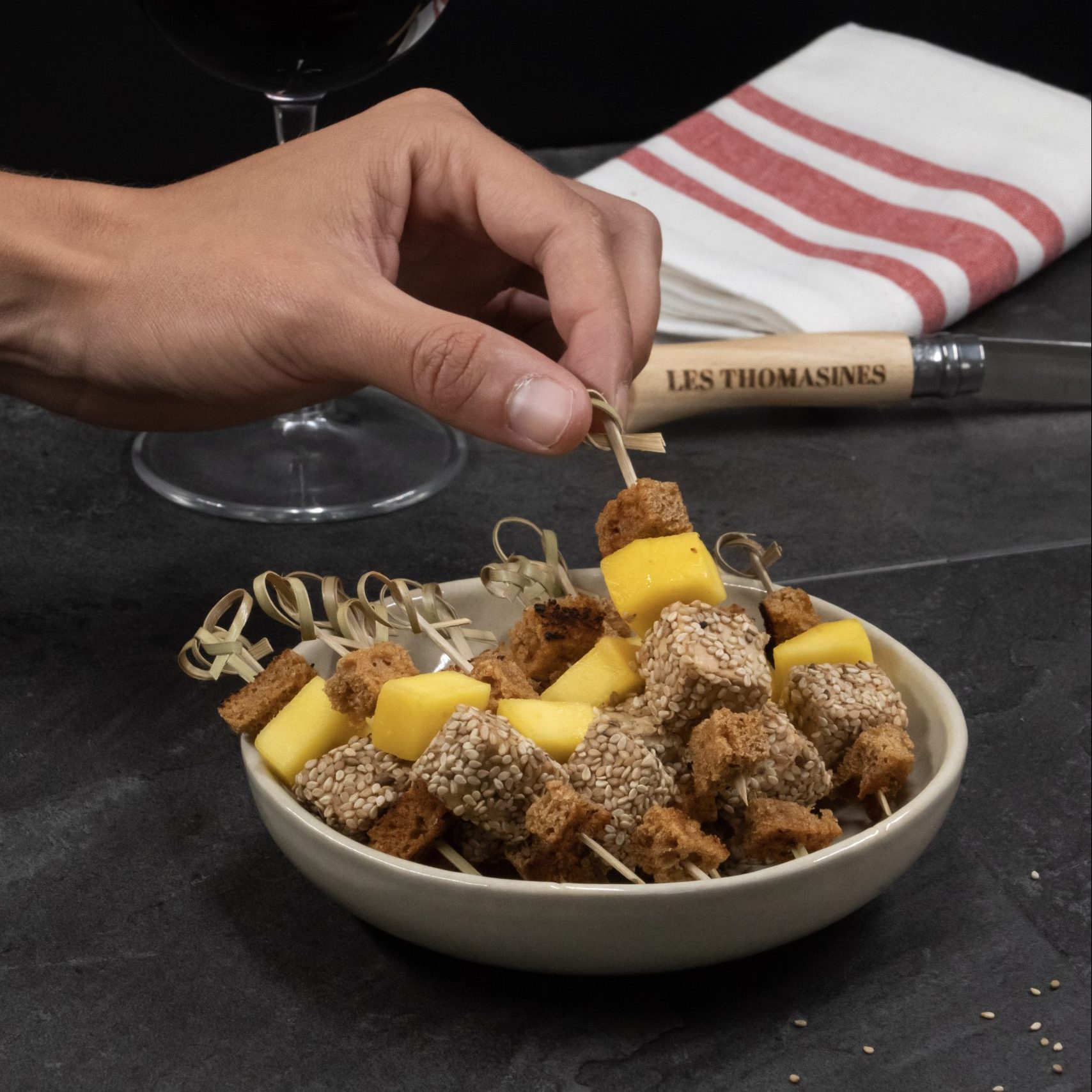 Recette LES THOMASINES Mini brochette de foie gras et mangue